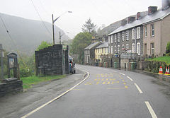 Corris Uchaf (geograph 2641138).jpg