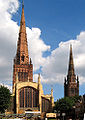 Coventry'nin üç kulesinden ikisi