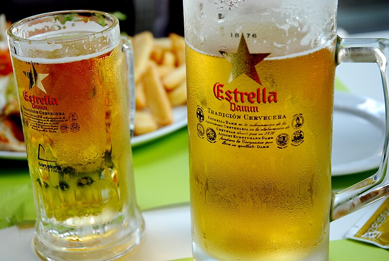 px-Estrella_Damm_--_--