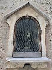 Gêxa de Santa Lìbea e de Sant'Antoniu (I Serèi de Sutta, Giüstéxine), Nìcciu cu-a statuétta du Santu