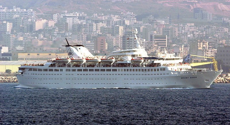 800px-MV_Orient_Queen_in_Beirut.jpg