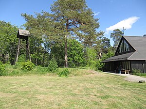 Kapellet och klockstapeln.