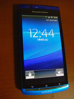 NTT DOCOMO XPERIA ACRO SO-02C Front.JPG