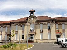Devanture de l'hôpital-hospice de Pont-Sainte-Maxence