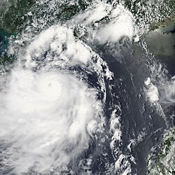 7月1日，正處最高強度、即將登陸華南地區的溫比亞