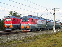 Russian most powerful freight electric locomotives 3ES10 (for 3 kV DC, 12,600 kW) and 4ES5K (for 25 kV AC, 12,240 kW) 4ES5K-004 and 2ES10-139 (3ES10) - EXPO-1520 train parade 2017.jpg
