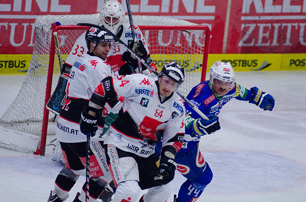 AUT, EBEL,EC VSV vs. HC TWK Innsbruck (11000403493).jpg