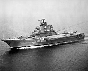 300px-Aircraft_carrier_%22Kiev%22_in_198