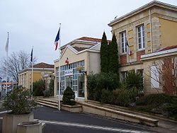 Skyline of Arès