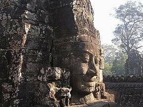 290px Bayon 5 Vé máy bay đi Siem reap