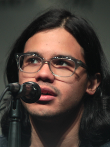 Carlos Valdes Wondercon cropped.png