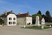 Het dorpsplein (Place de l'Église)