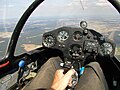 Kestrel, Cockpit