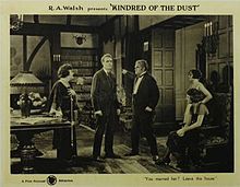 Kindred of the dust poster 1922.jpg