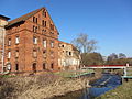 Mühle mit Mühlengebäude, Speicher und Gutshaus