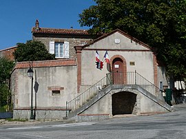 The town hall in Lagarde