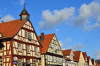 Marktstraße mit historischem Ratskeller