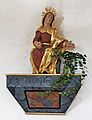 Konsolfigur einer sitzenden Madonna