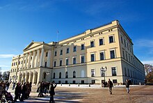 Main facade of the Royal Palace in Oslo Slottet oslo 2.jpg