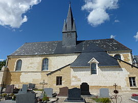 Sorbon (Ardennes) église, vue latérale.JPG
