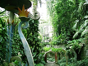 Walkway through garden, Las Pozas, Xilitla, 2007