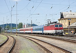 Vlak č. 125 „Valašský expres“ ve stanici Vsetín