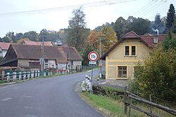 Střed vesnice