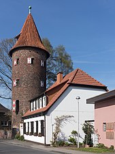 Kuhm-toren, Borken