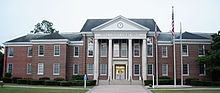 Bryan County Courthouse, Pembroke, GA, US.jpg