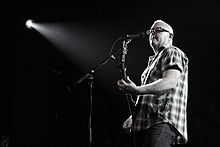 Dave Catching playing with the Eagles of Death Metal at the Commodore Ballroom July 20th 2009.jpg