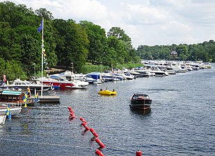 Djurgårdshamnen sedd från Djurgårdsbron.