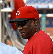 Dusty Baker talking before game.JPG