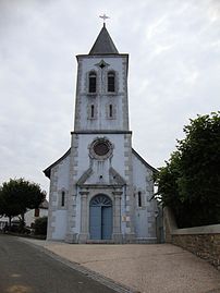 Église Saint-Vincent-Diacre, façade et tour.