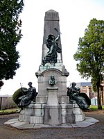 Monument à Jean-Baptiste André Godin