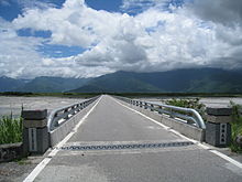 Jian-ying Bridge , Hualien.JPG