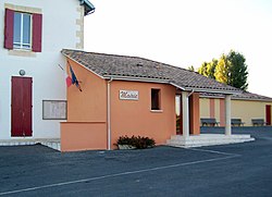 Skyline of Moustier