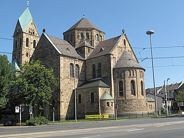 Schalke, Sankt Georgskirche in straatzicht