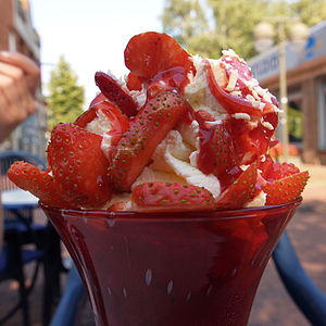 Strawberry ice cream.jpg