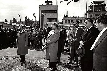 Sa Titom prilikom ispraćaja poljske degacije 1957.