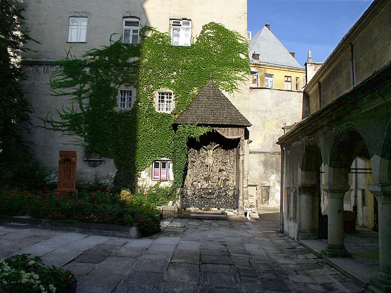 File:Ukraine-Lviv-Armenian Church-4.jpg