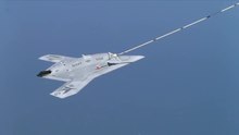 Файл: X-47B первым осуществил автономную дозаправку в воздухе.webm