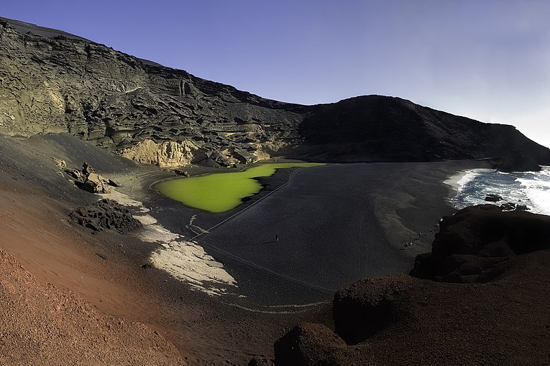 File:2008-12-19 Lanzarote ElGolfo.jpg