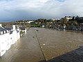 Les inondations du 7 février 2014 à Châteaulin (l'Aulne en crue déborde largement, l'eau recouvrant les quais et inondant le rez-de-chaussée des maisons riveraines) 1