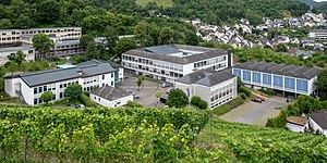 Martin-von-Cochem-Gymnasium (Bildlizenz:Dietmar Rabich / Wikimedia Commons / „Cochem, Realschule und Martin-von-Cochem-Gymnasium -- 2018 -- 0019“ / CC BY-SA 4.0
