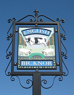 Placa com indicação de English Bicknor