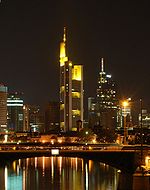 Frankfurt am Main nightshot gedreht.jpg