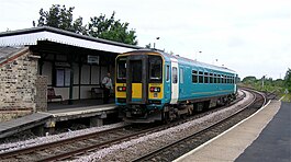 Gainsborough Lea Road Station - train at the platform.jpg