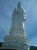Статуя Гуаньинь в Дананге.jpg