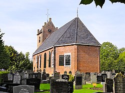 Kerk van Engwierum uit 1746, toring 13de eeu