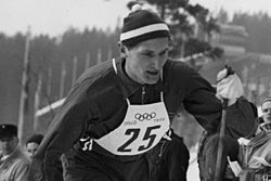 Tapio Mäkelä Oslon olympialaduilla 1952